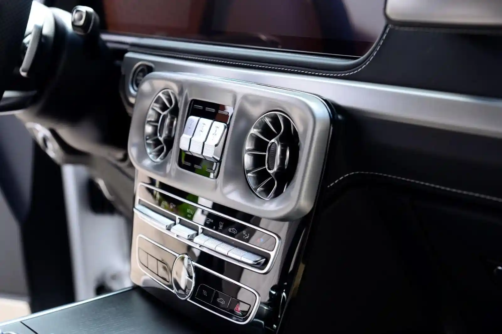 Mercedes-Benz G 500