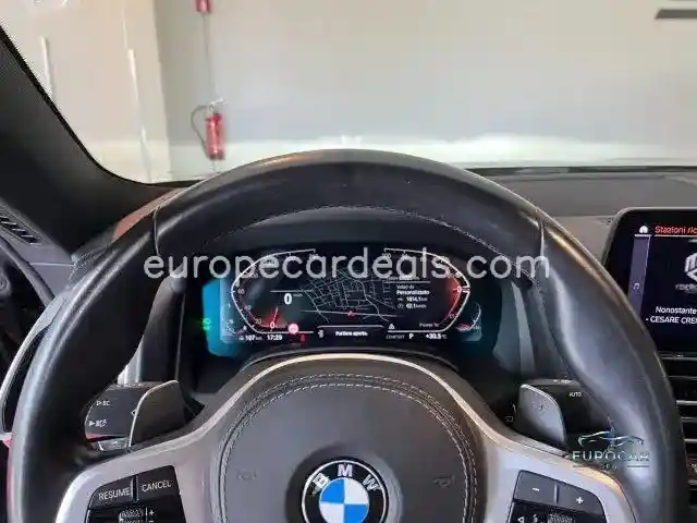 BMW 840