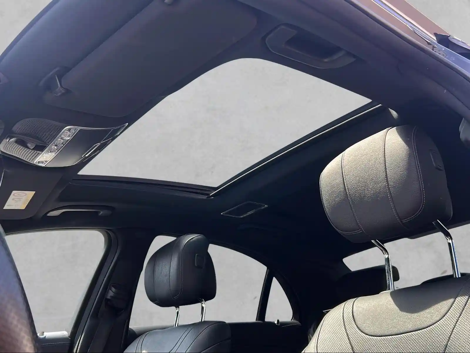 Mercedes-Benz S 400