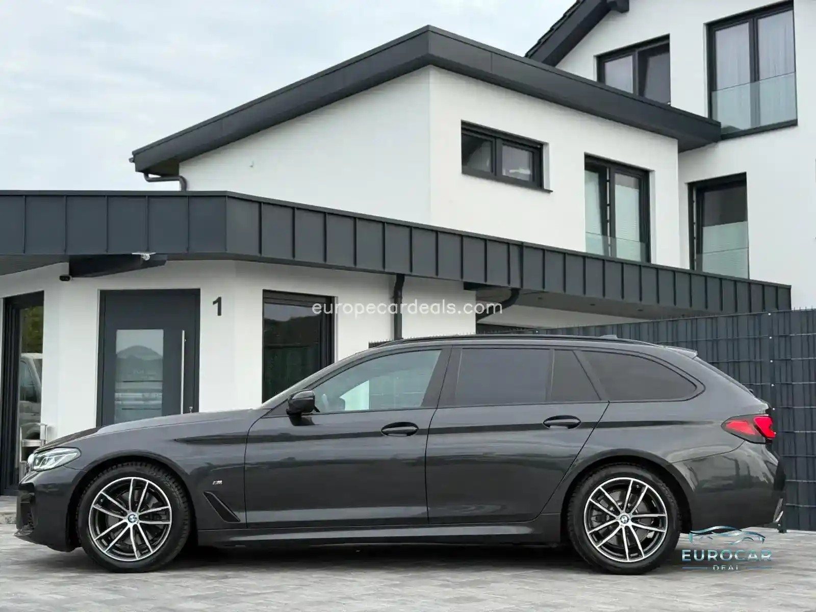 BMW 520