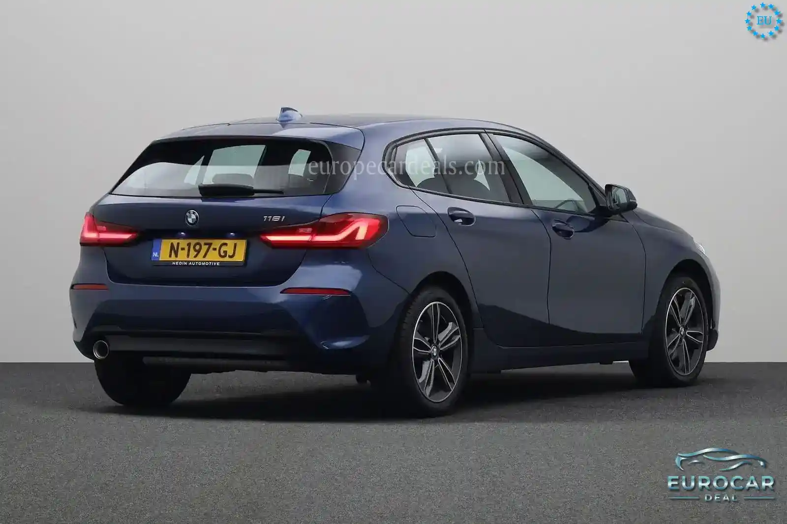 BMW 118