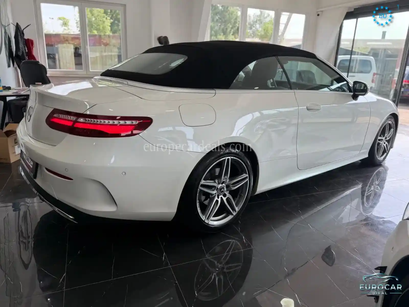 Mercedes-Benz E 200