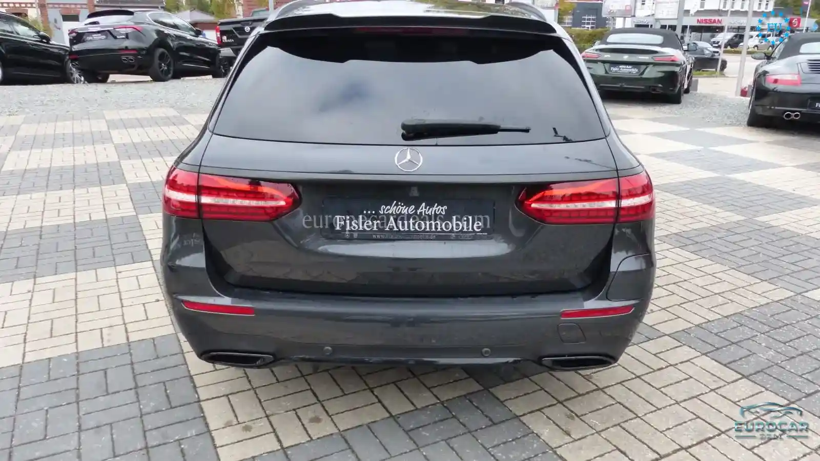 Mercedes-Benz E 300