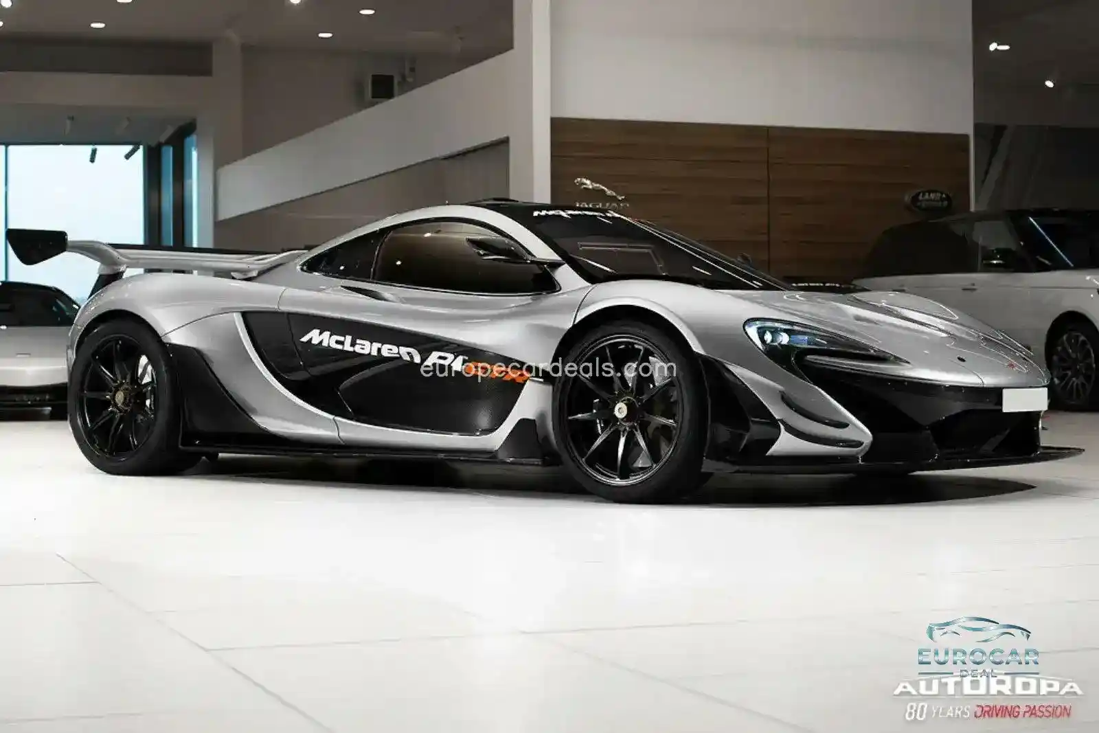 McLaren P1