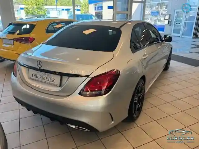 Mercedes-Benz C 200