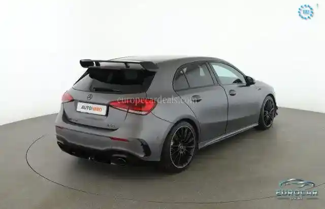 Mercedes-Benz A 35 AMG