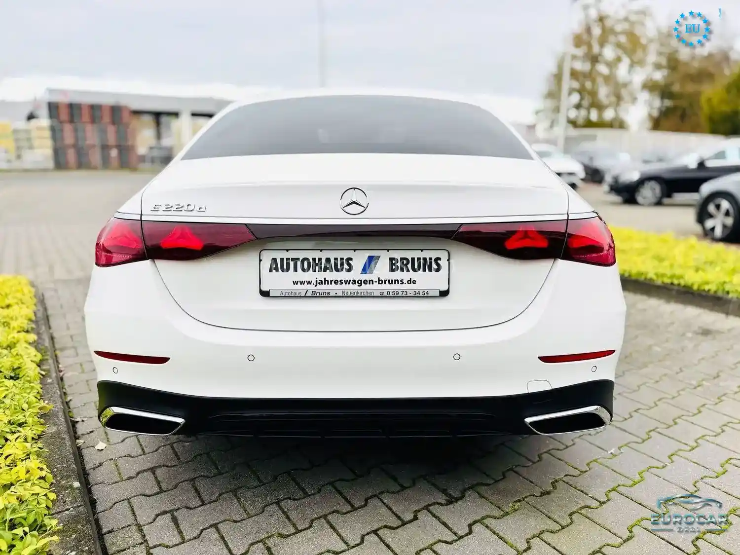 Mercedes-Benz E 220