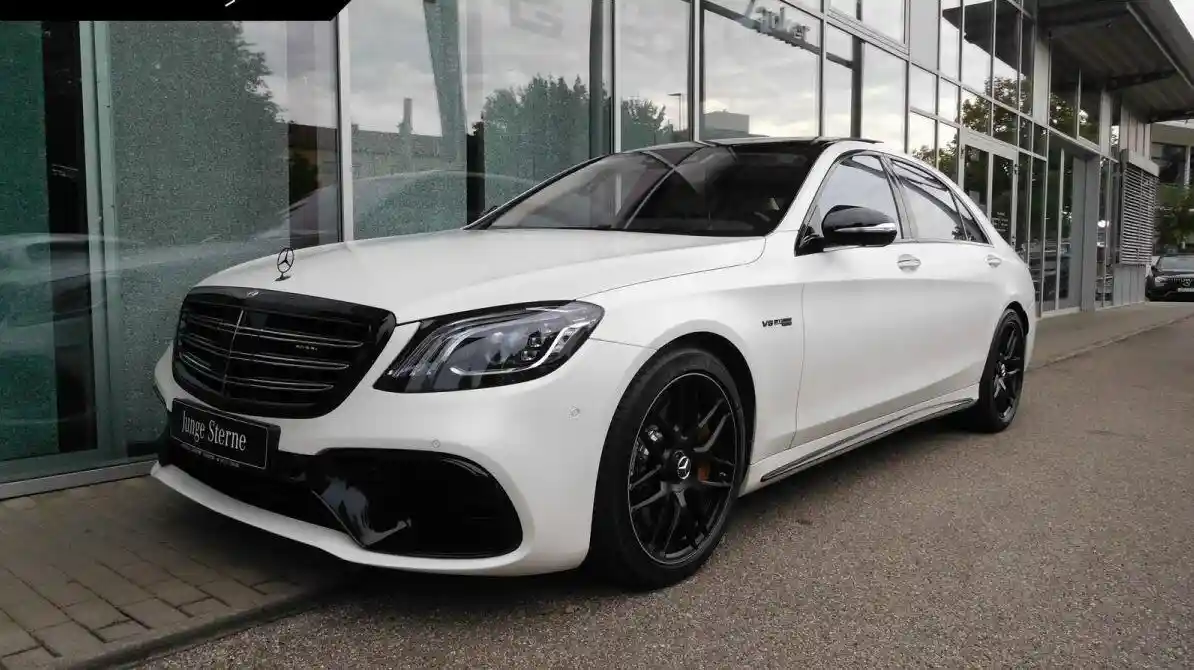 Mercedes-Benz S 63 AMG