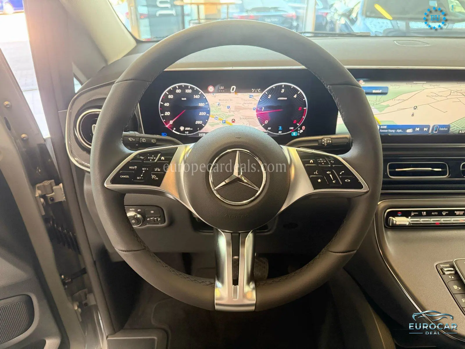 Mercedes-Benz V 220