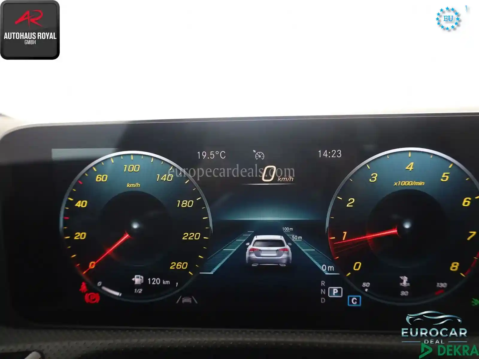 Mercedes-Benz A 220