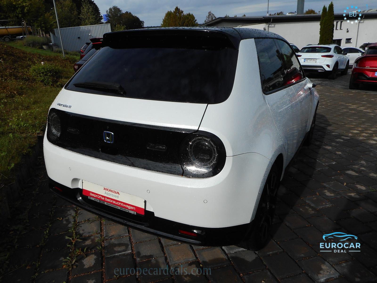 Honda e