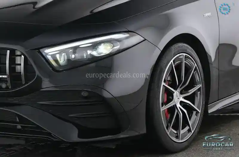 Mercedes-Benz A 35 AMG