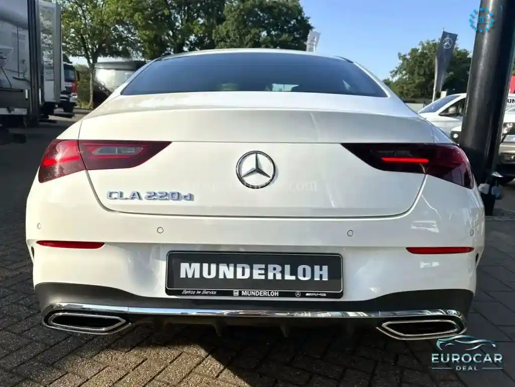 Mercedes-Benz CLA 220
