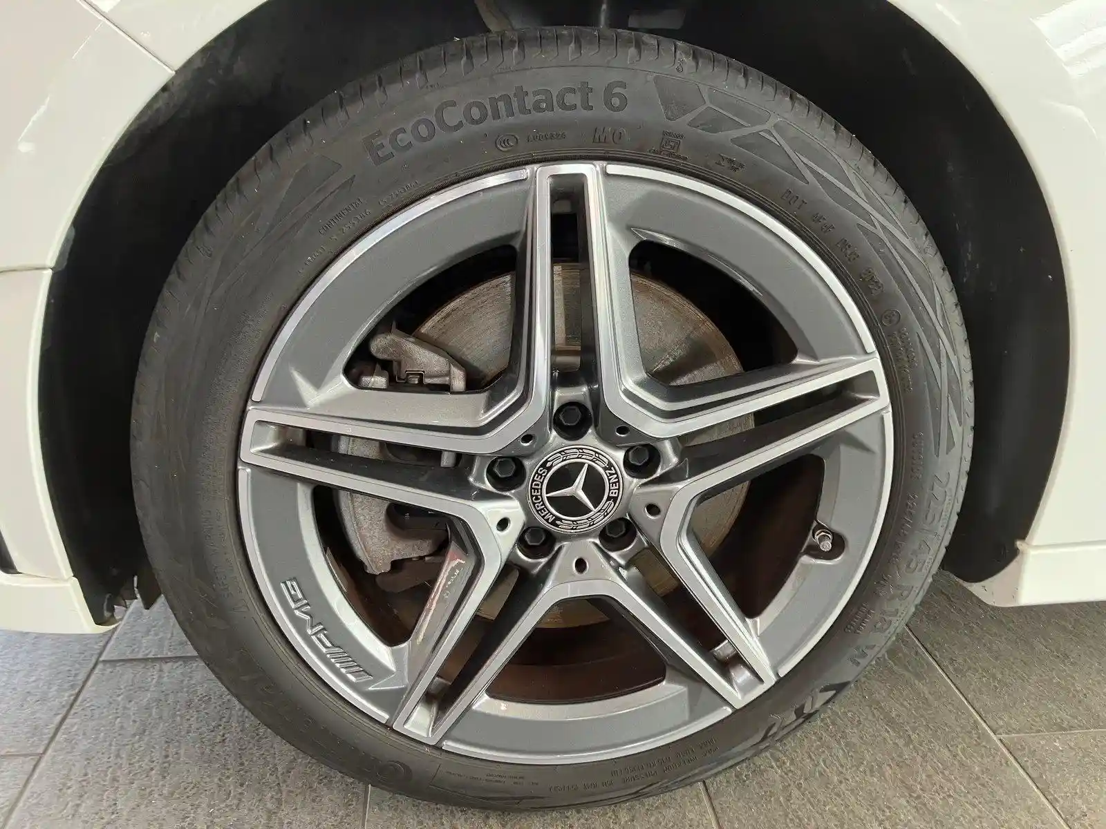 Mercedes-Benz B 250