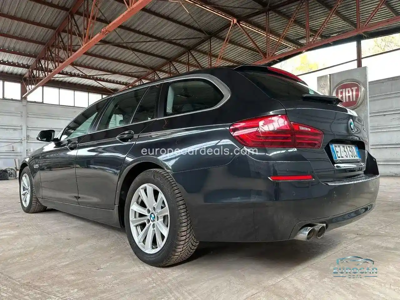 BMW 518