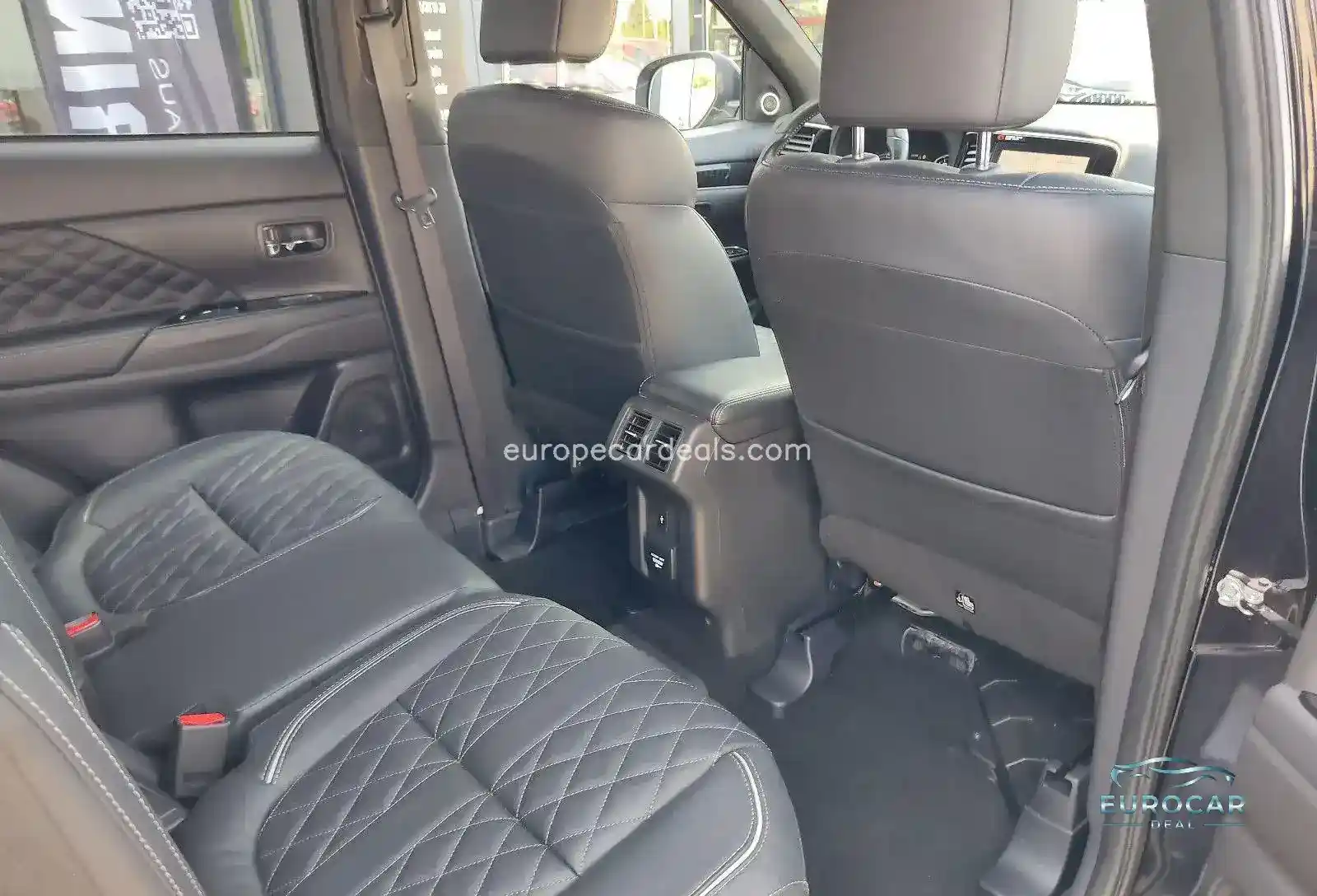 Mitsubishi Plug-in Hybrid Outlander