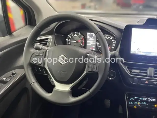 Suzuki (SX4) S-Cross