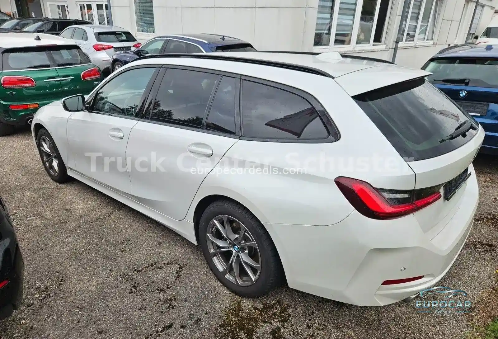 BMW 320