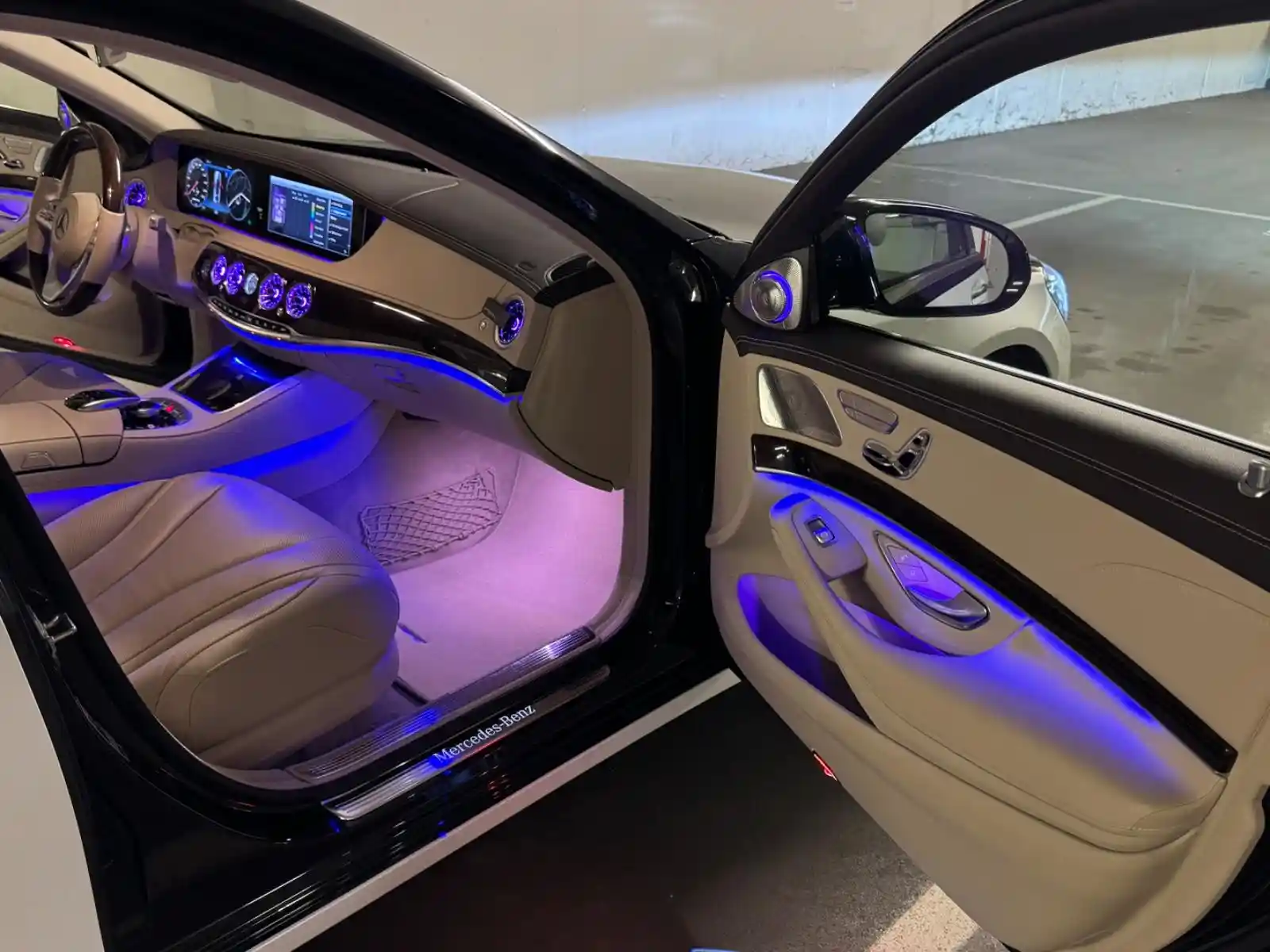 Mercedes-Benz S 560