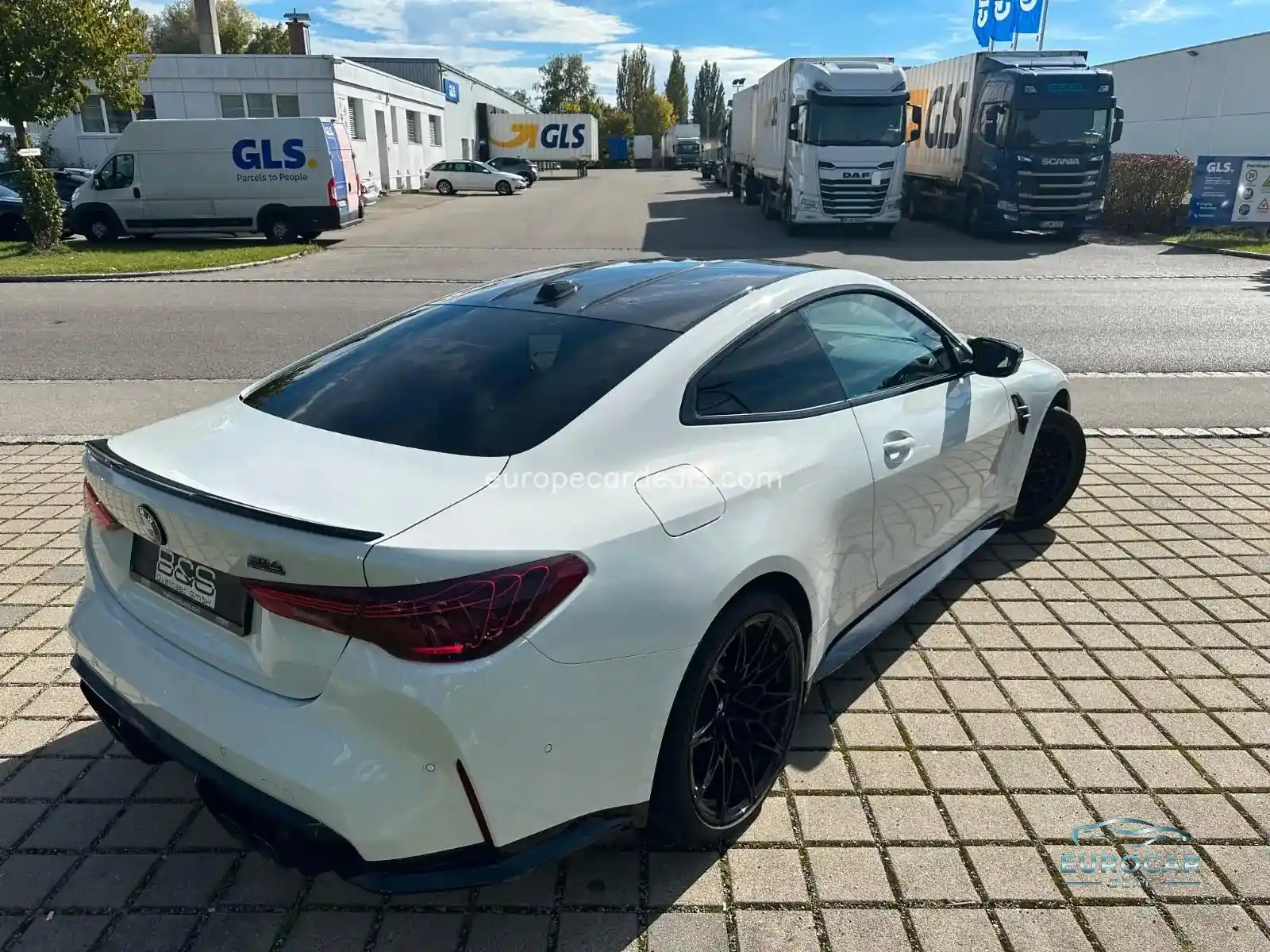 BMW M4