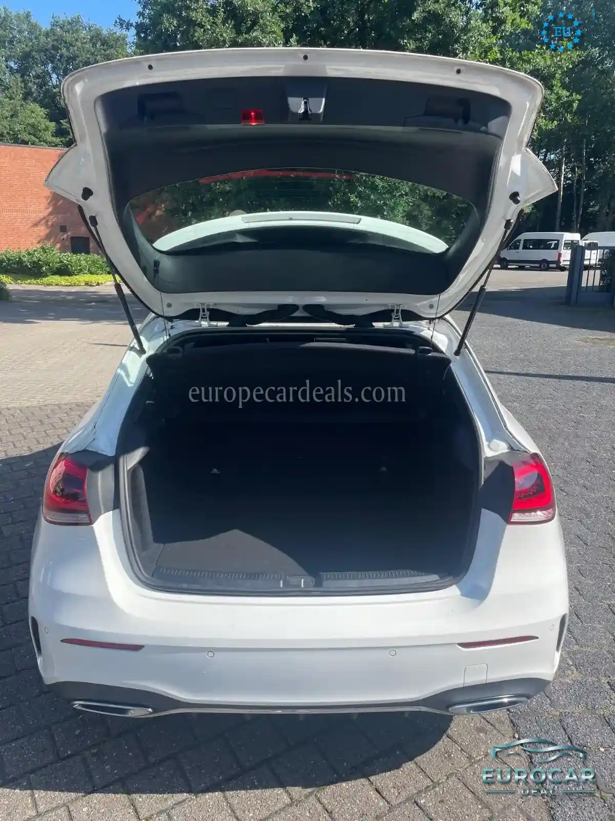 Mercedes-Benz A 220