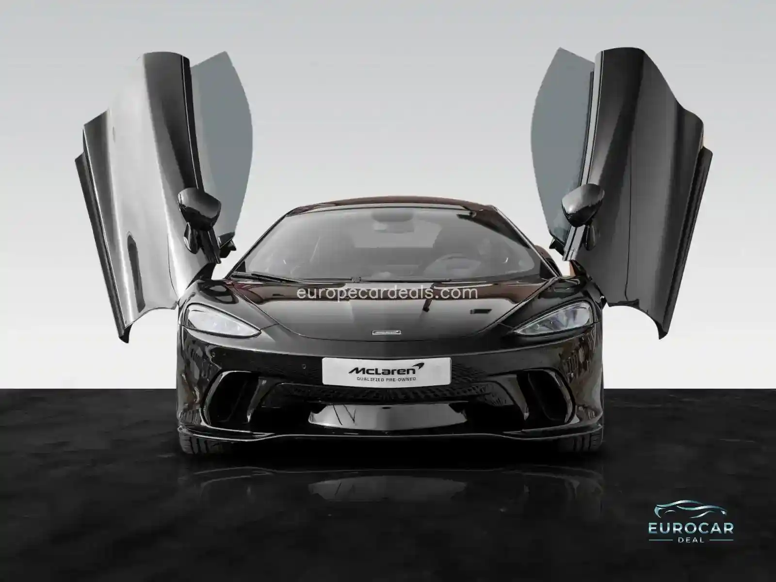 McLaren GT