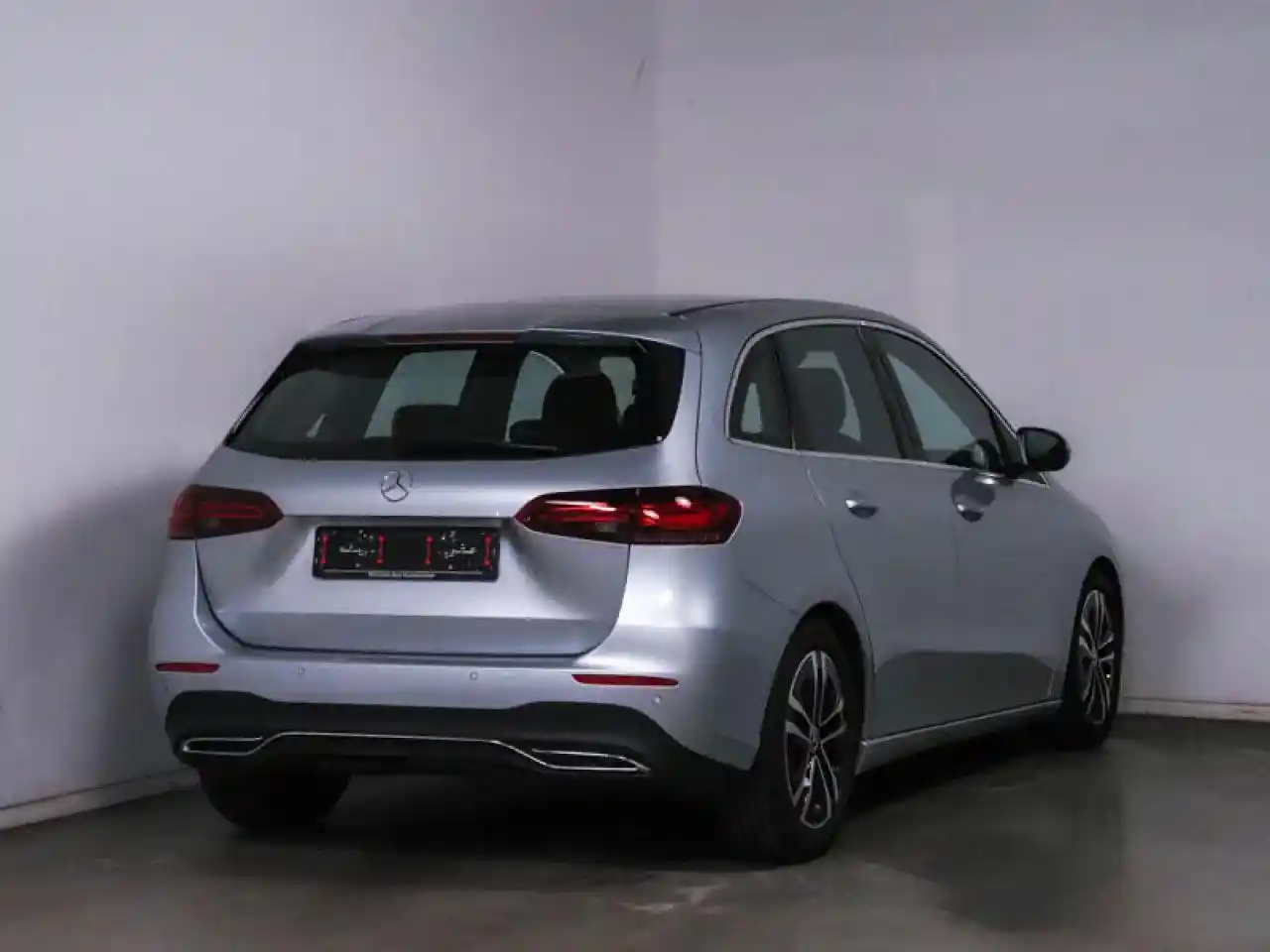 Mercedes-Benz B 200