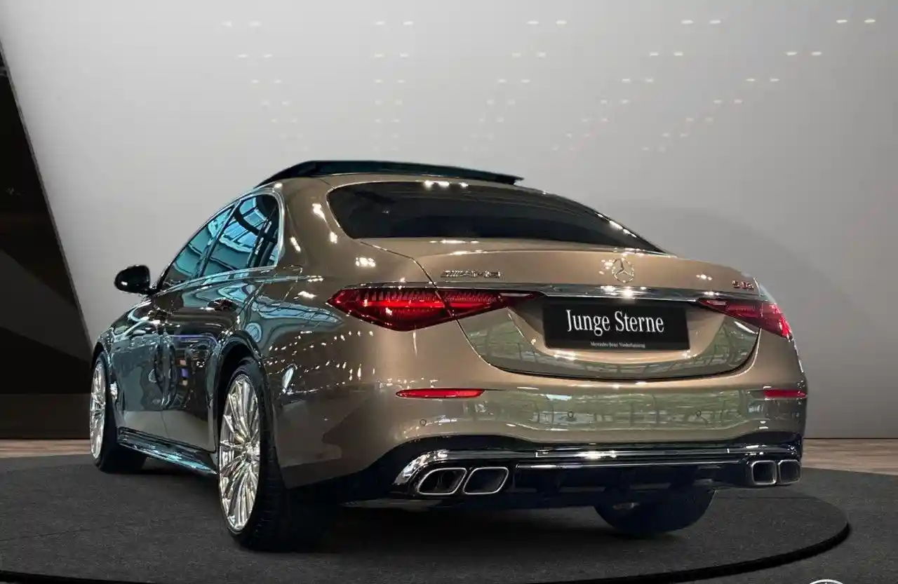 Mercedes-Benz S 63 AMG