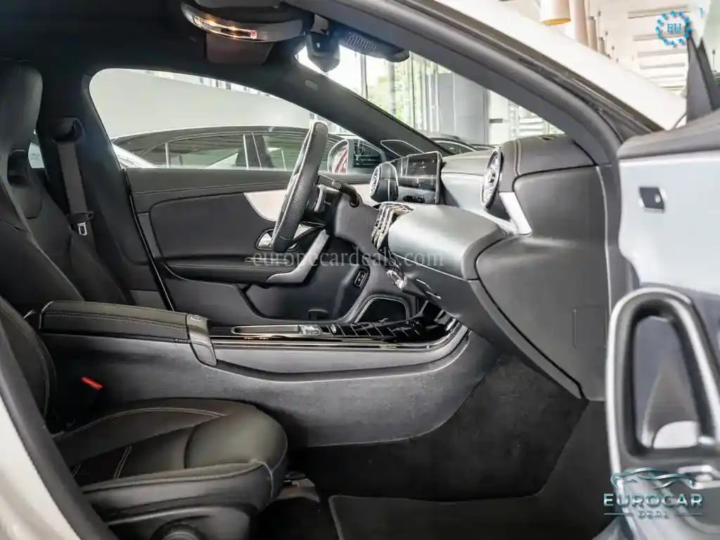 Mercedes-Benz CLA 220 Shooting Brake