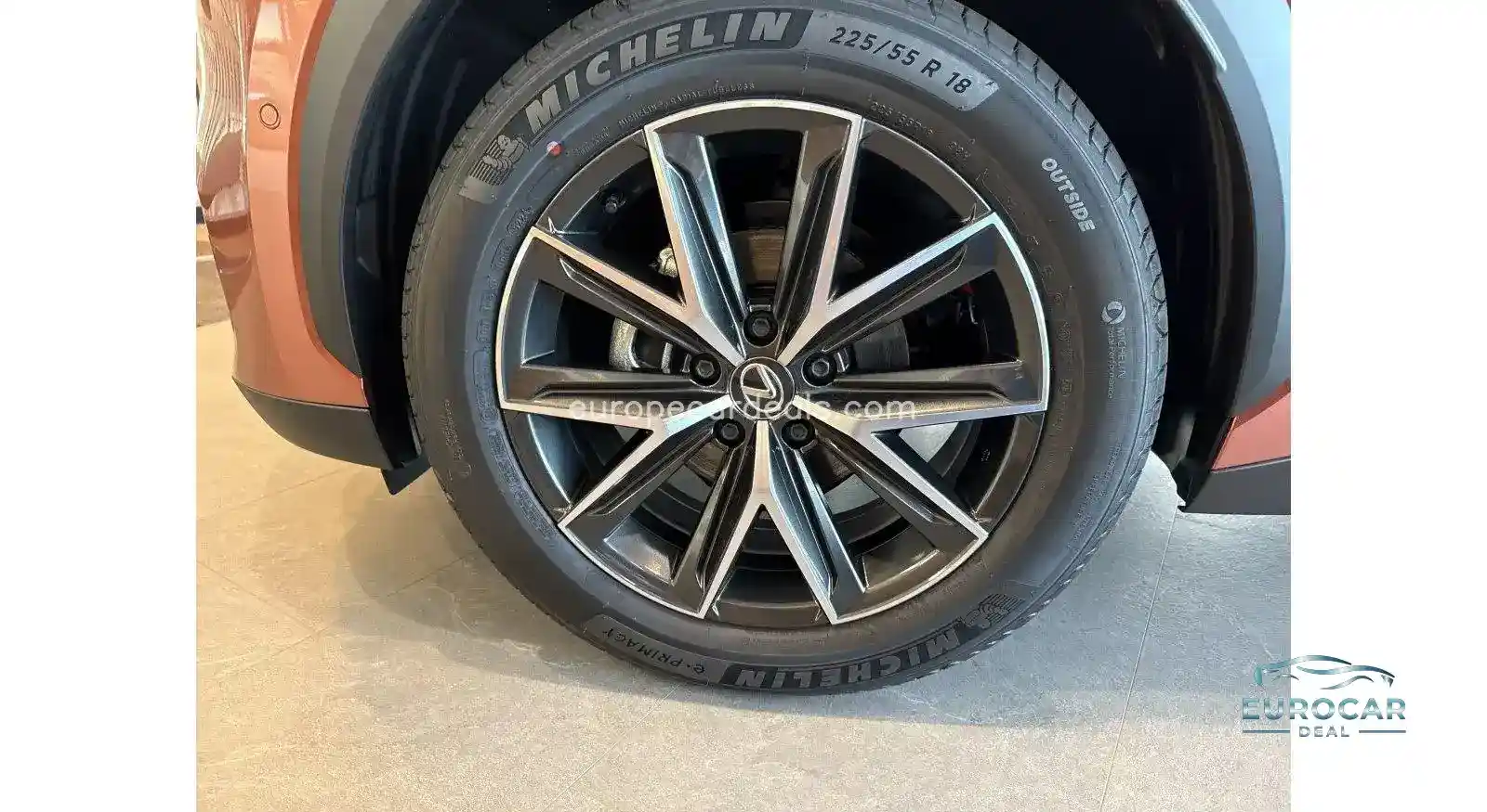 Lexus LBX