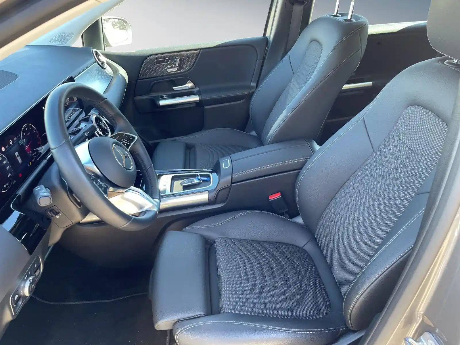 Mercedes-Benz B 250