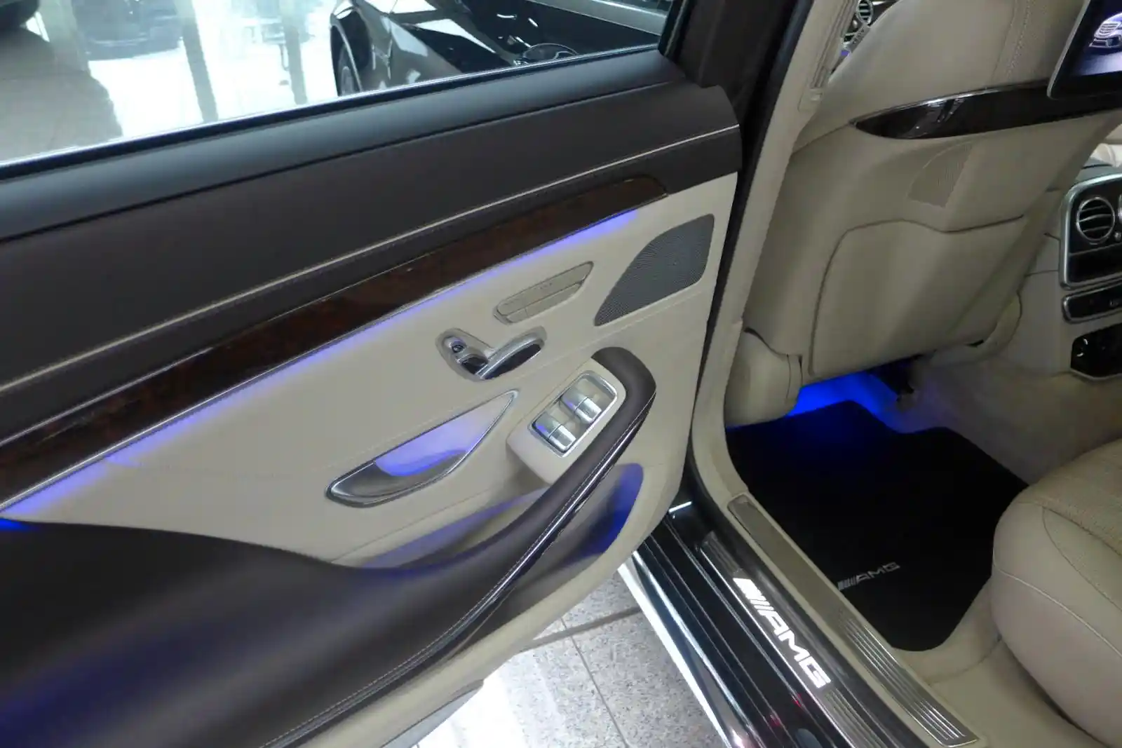 Mercedes-Benz S 63 AMG