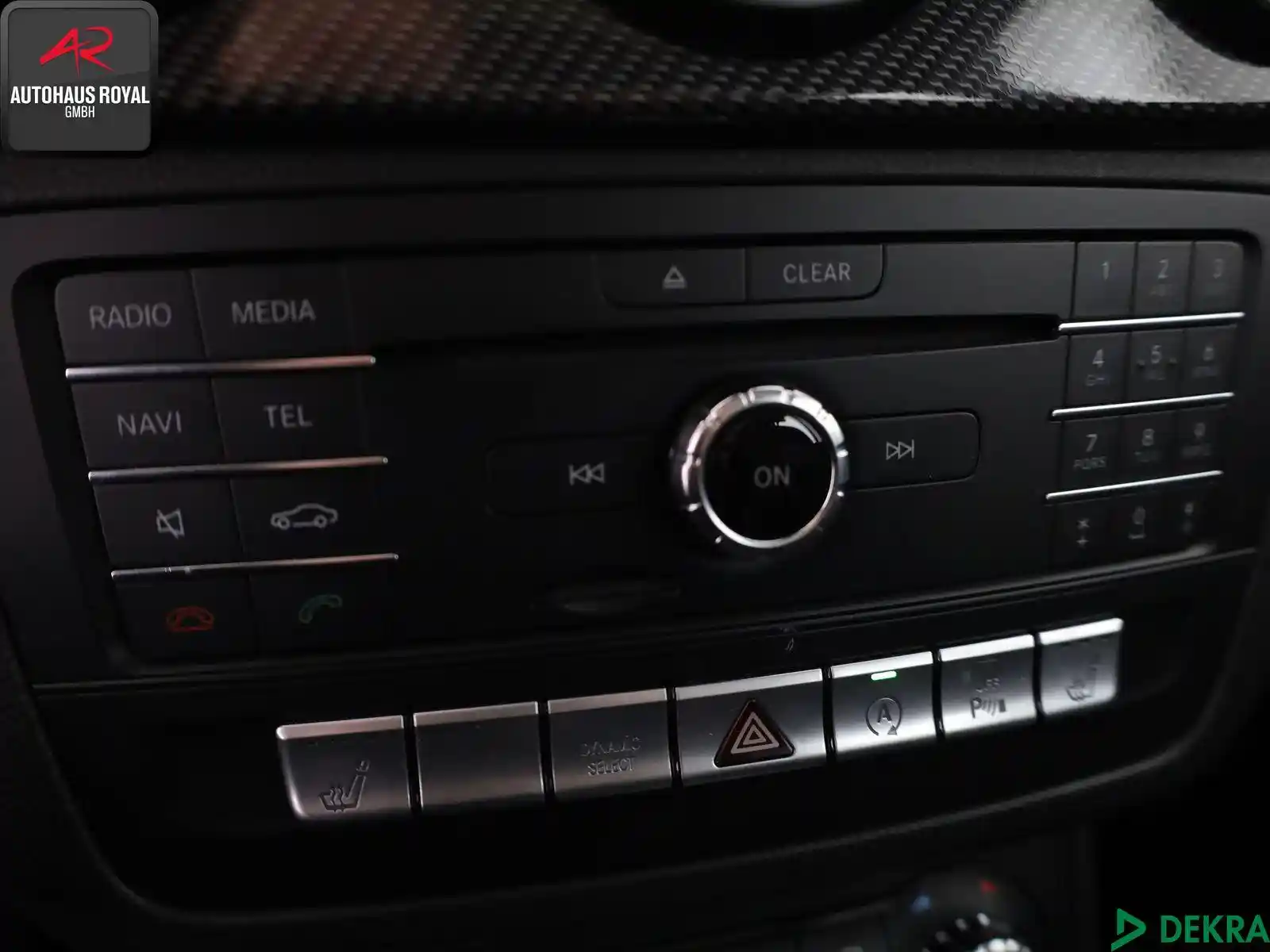 Mercedes-Benz B 220