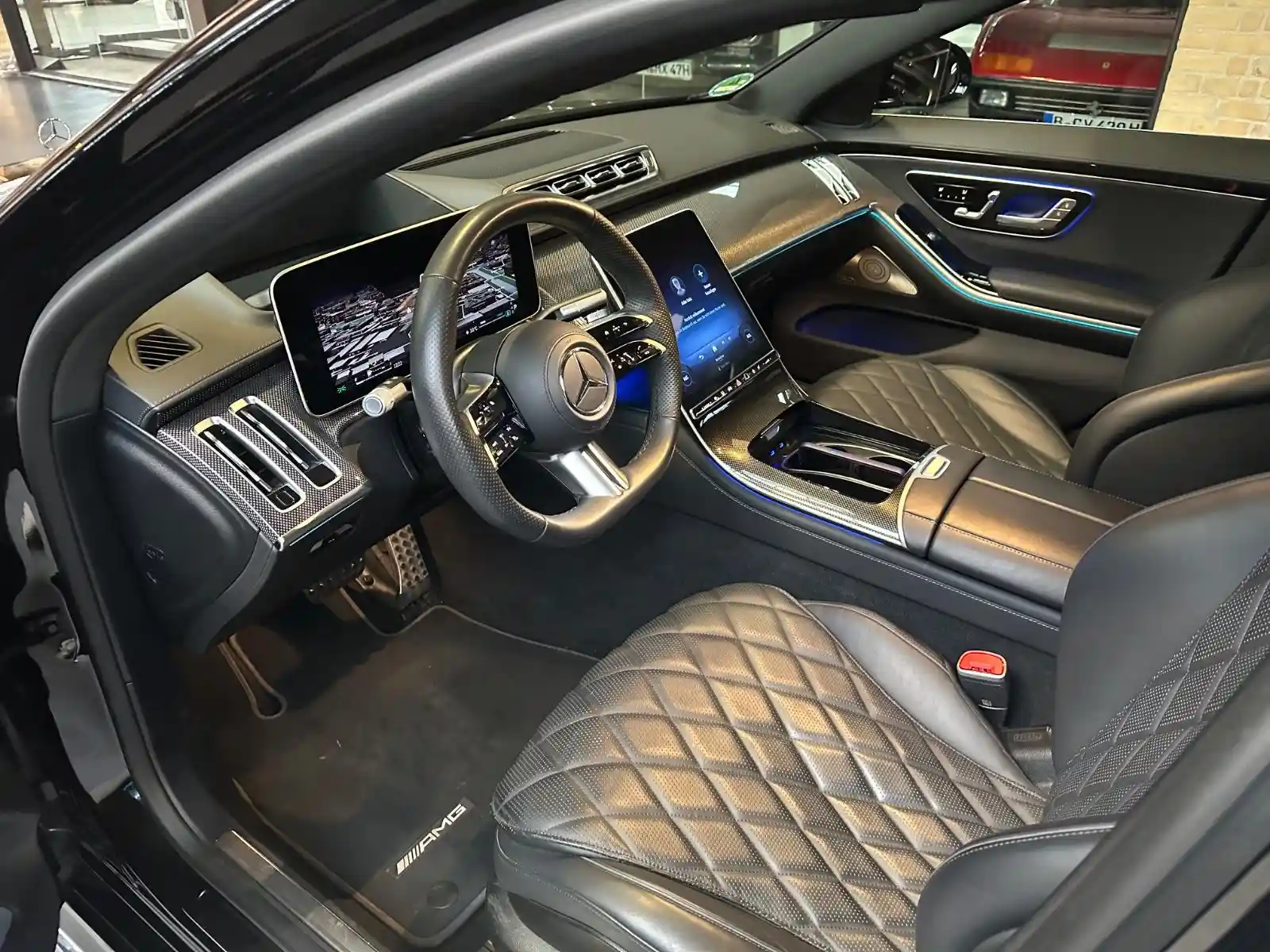 Mercedes-Benz S 500