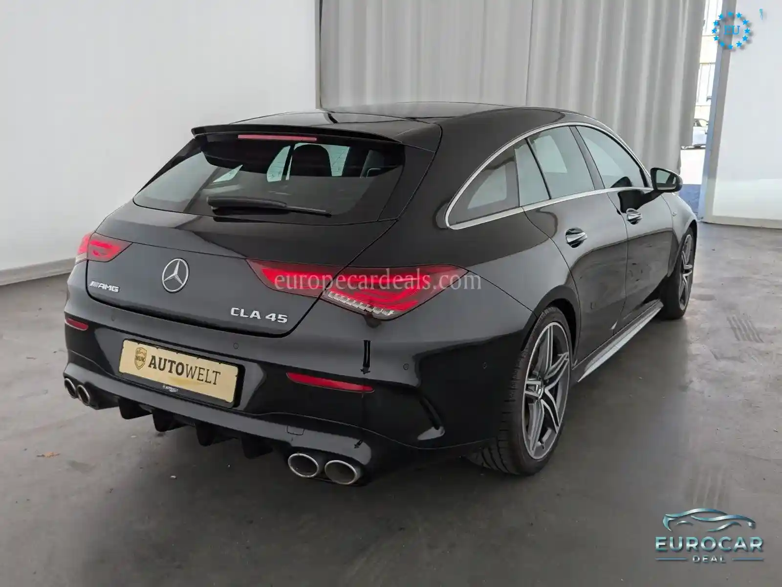 Mercedes-Benz CLA 45 AMG Shooting Brake