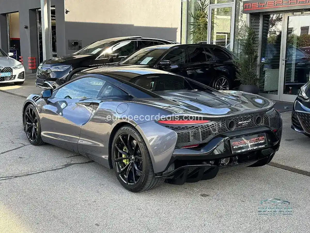McLaren Artura