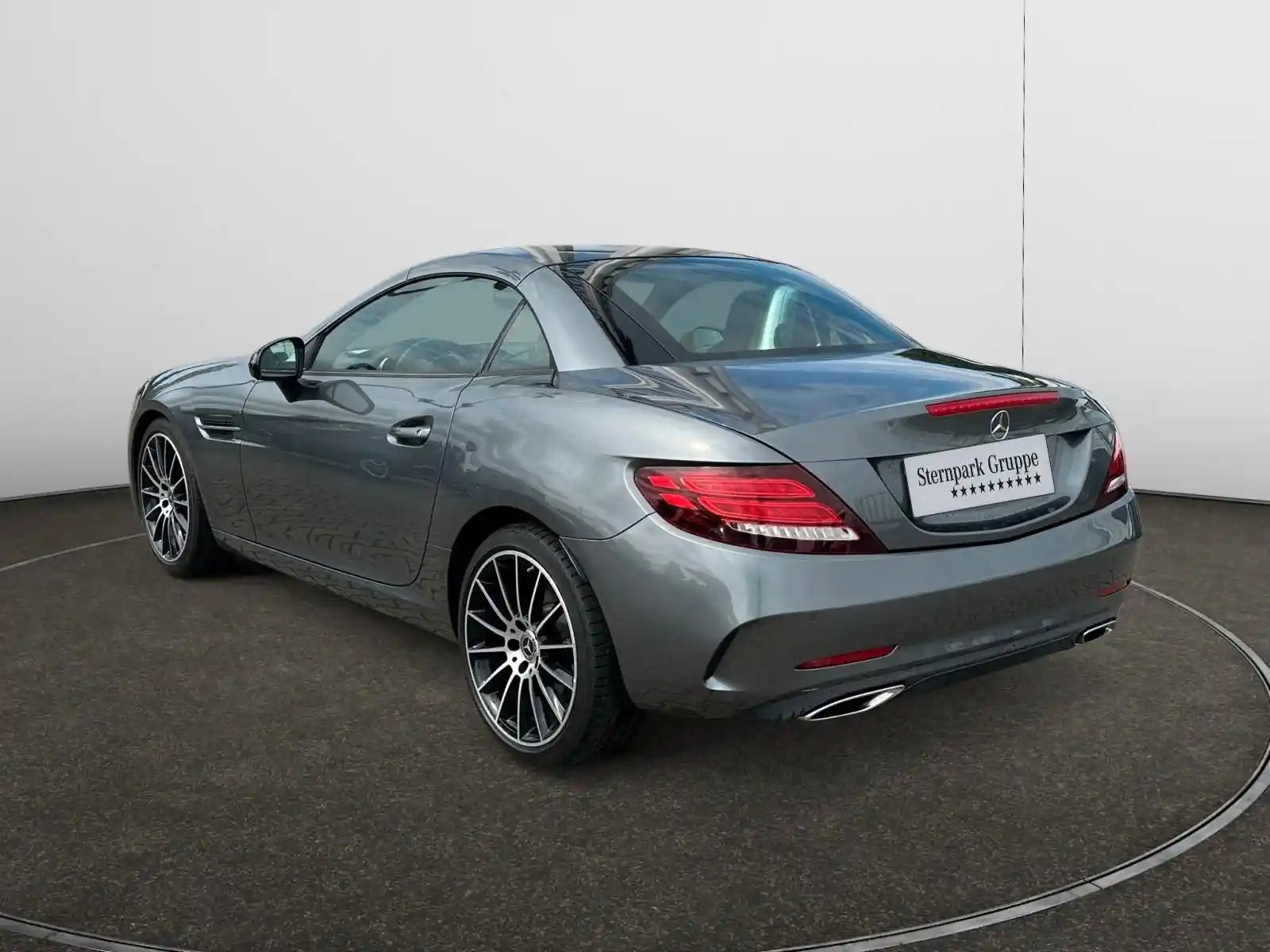 Mercedes-Benz SLC 300