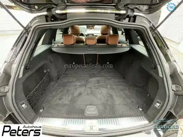 Mercedes-Benz C 63 AMG