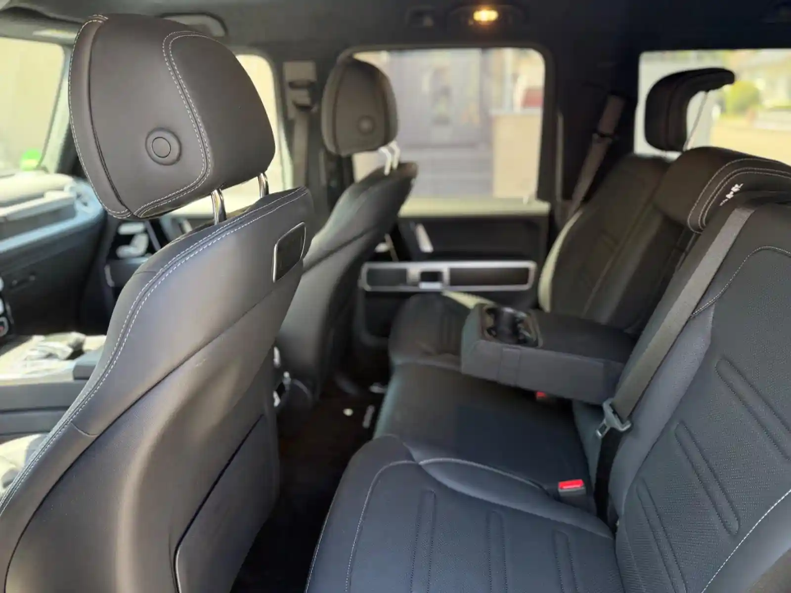 Mercedes-Benz G 500