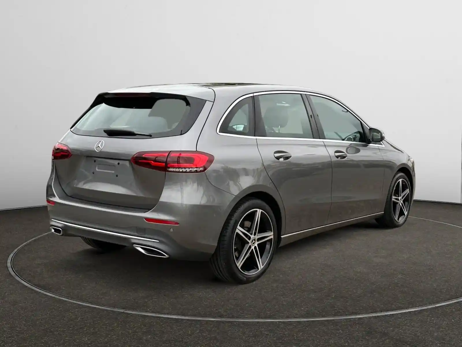 Mercedes-Benz B 220
