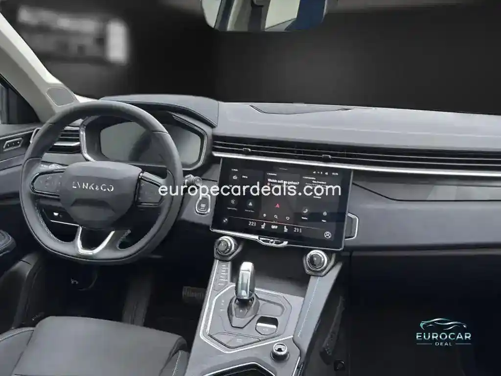 Lynk&Co 01