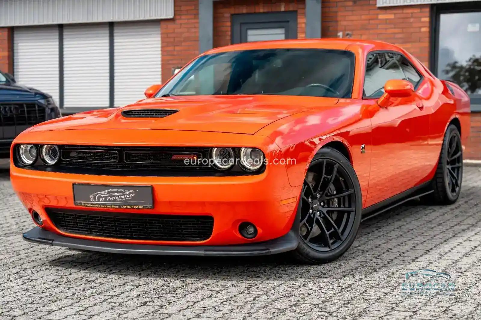 Dodge Challenger