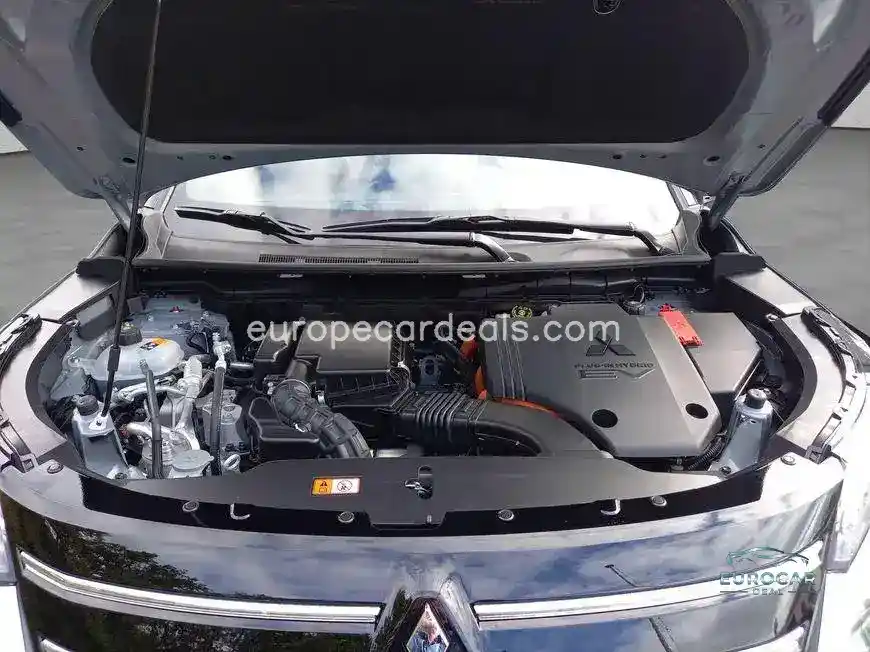 Mitsubishi Plug-in Hybrid Outlander