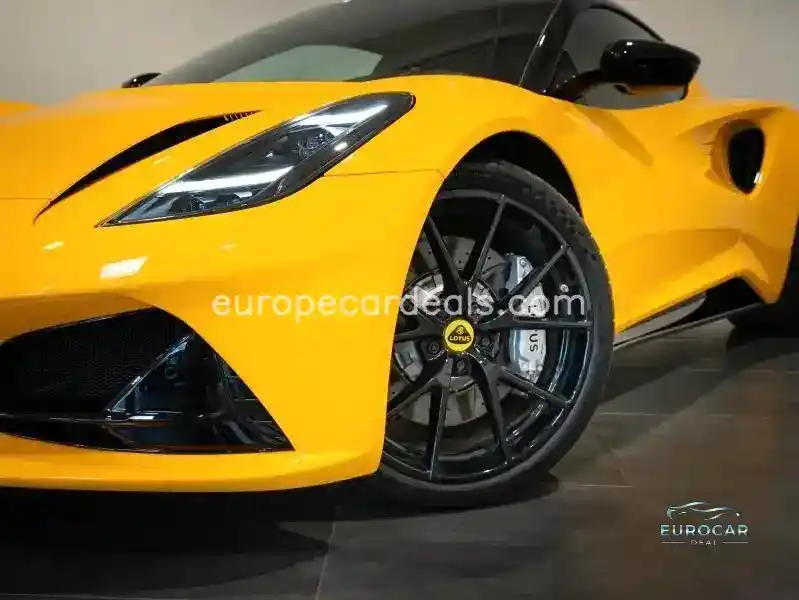 Lotus Emira