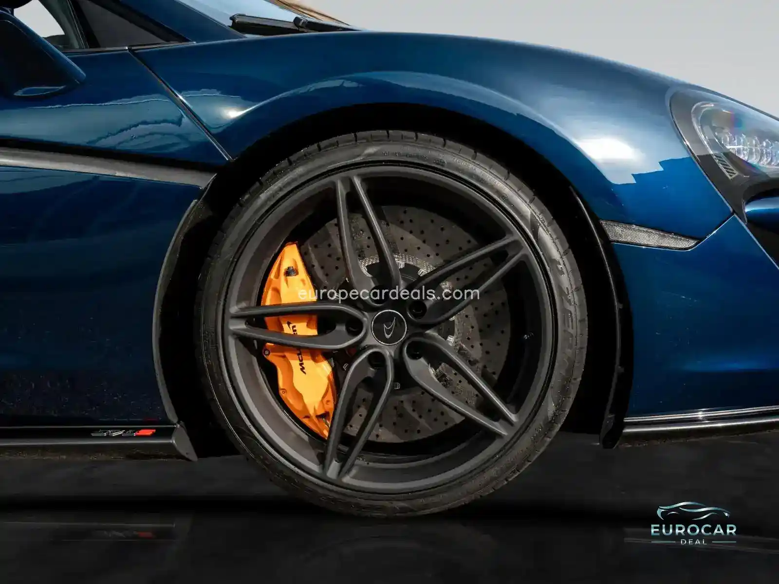 McLaren 570S