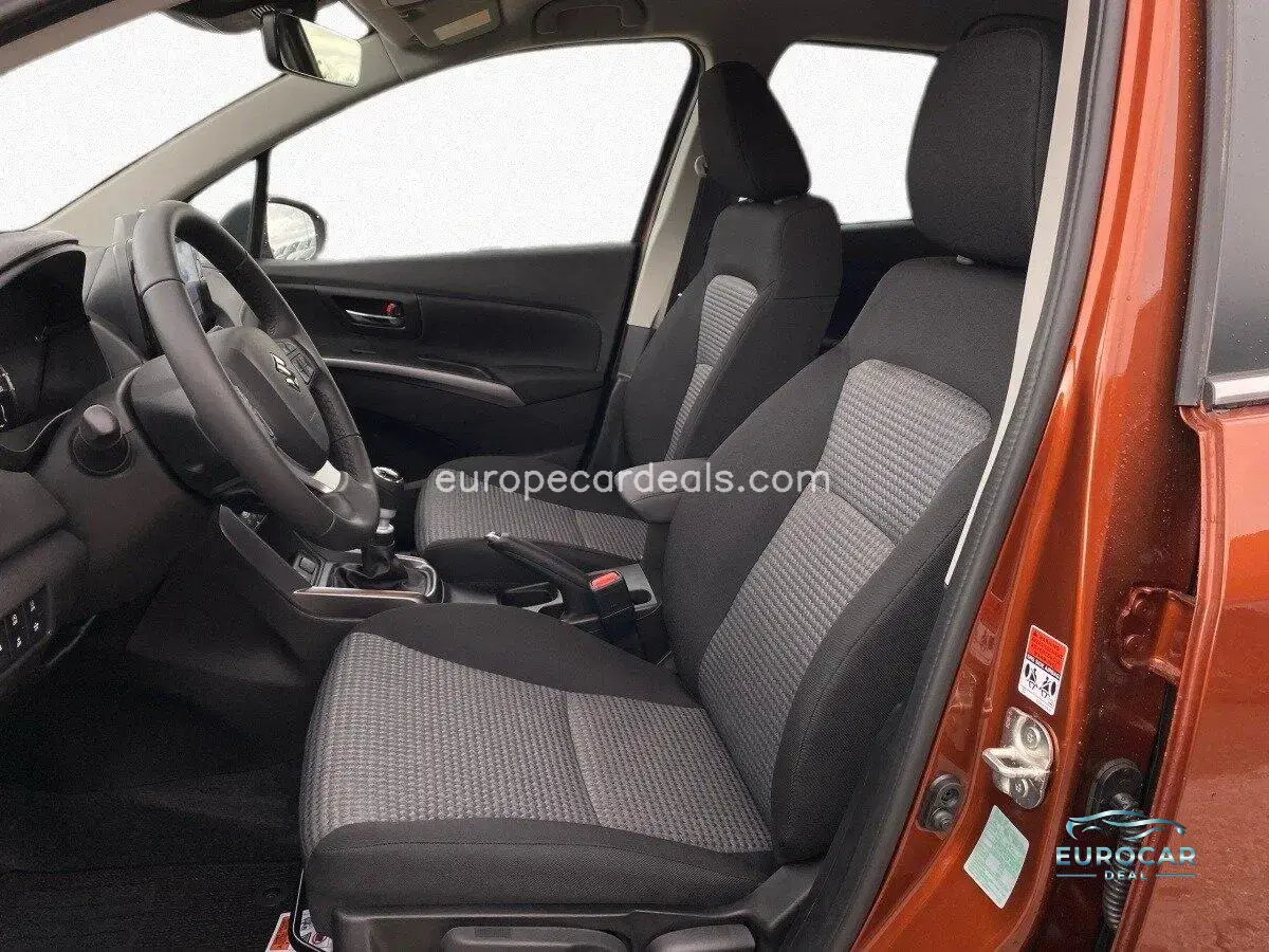 Suzuki (SX4) S-Cross