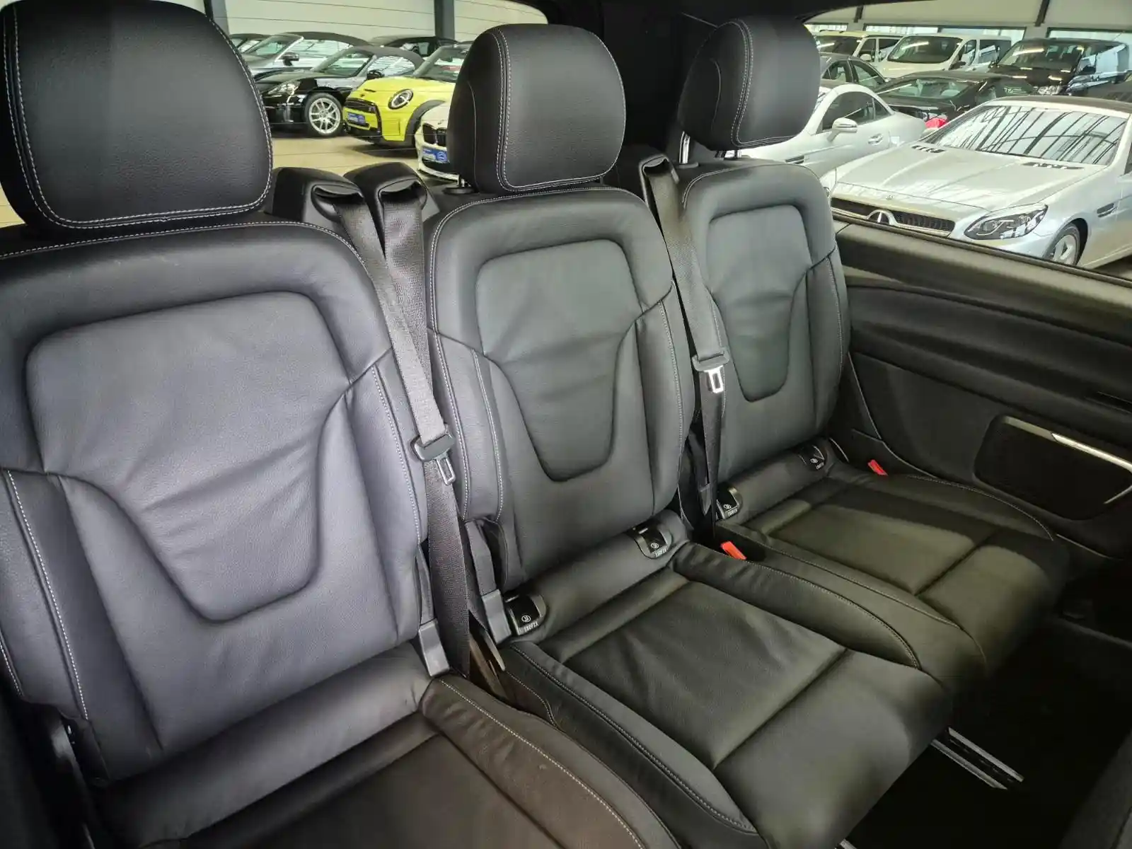 Mercedes-Benz V 300