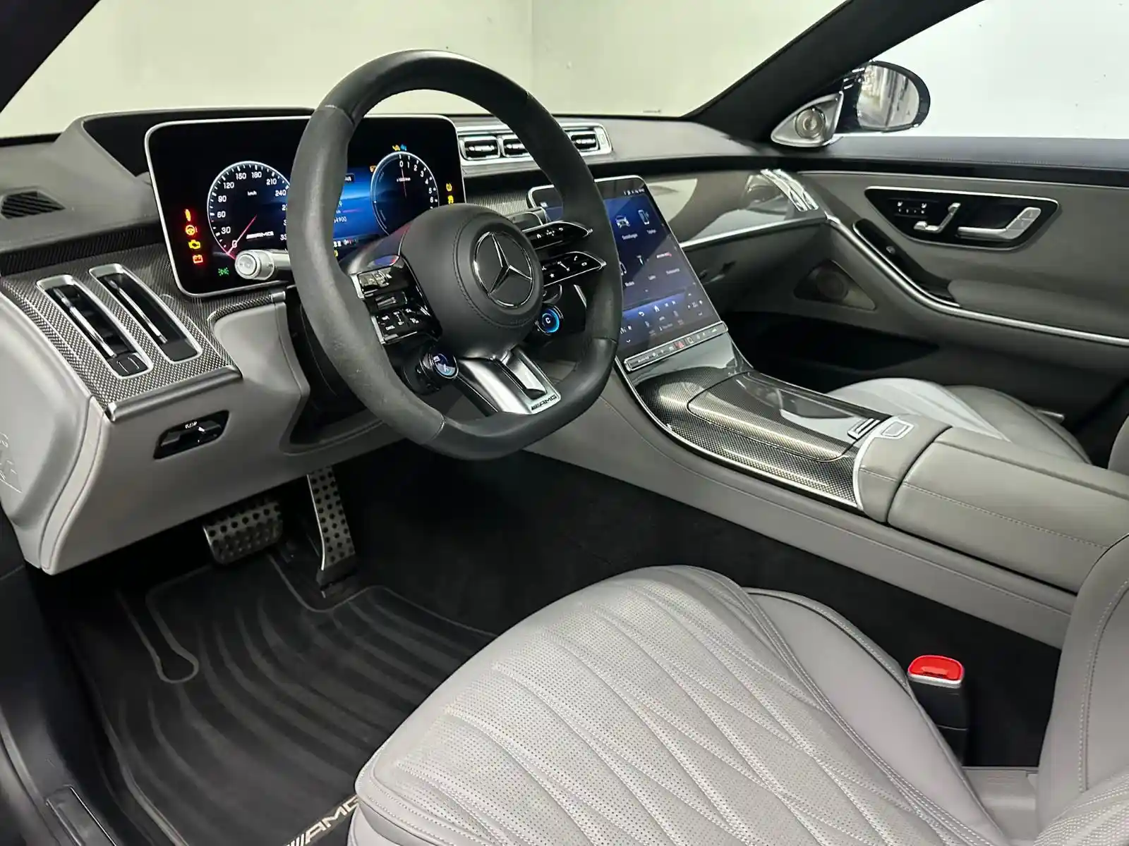 Mercedes-Benz S 63 AMG
