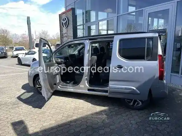 Toyota Proace City