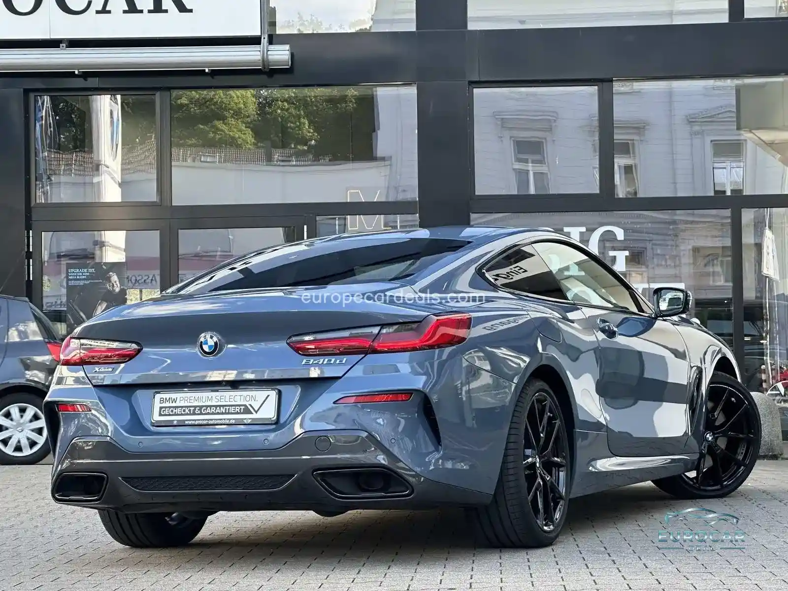 BMW 840